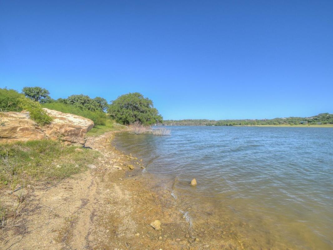 Lake Travis Ranch for Sale in Marble Falls, TX County Farm