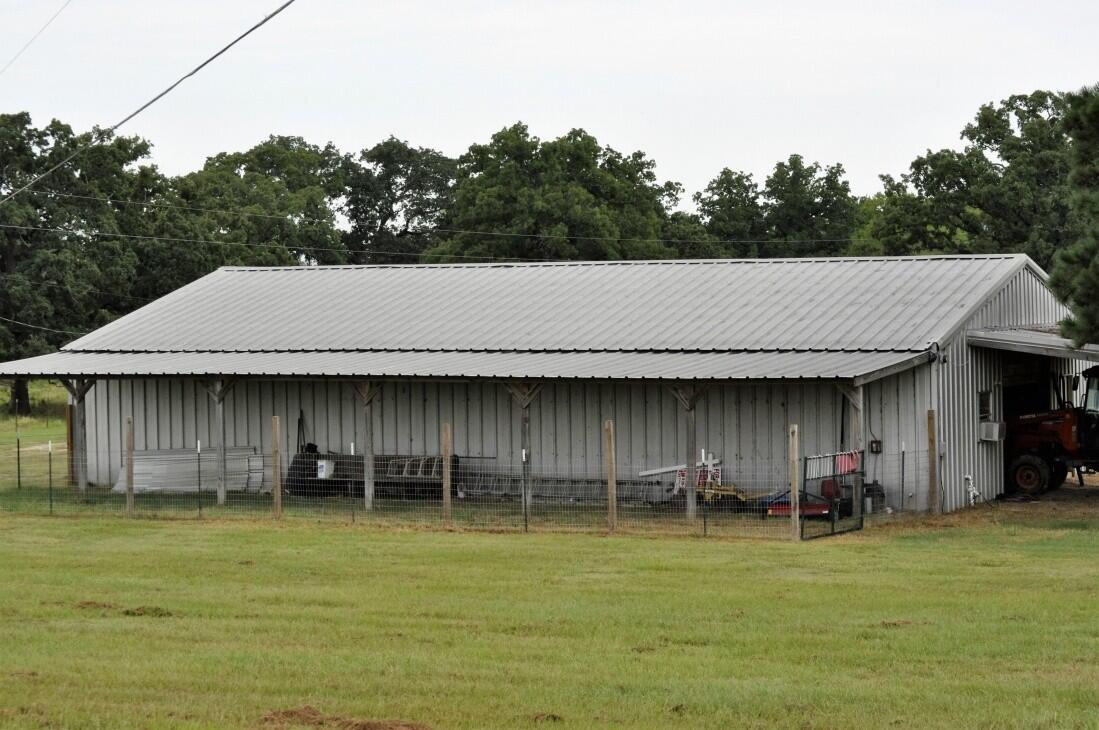 Lakeside Ranch Retreat for Sale in Huntsville, TX Walker County Farm & Ranch
