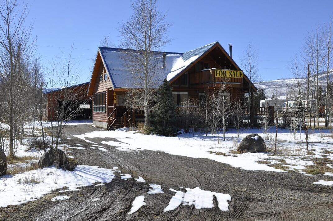 Sunny Log Home with Garage in Eagle Nest for Sale in Creede Farm & Ranch