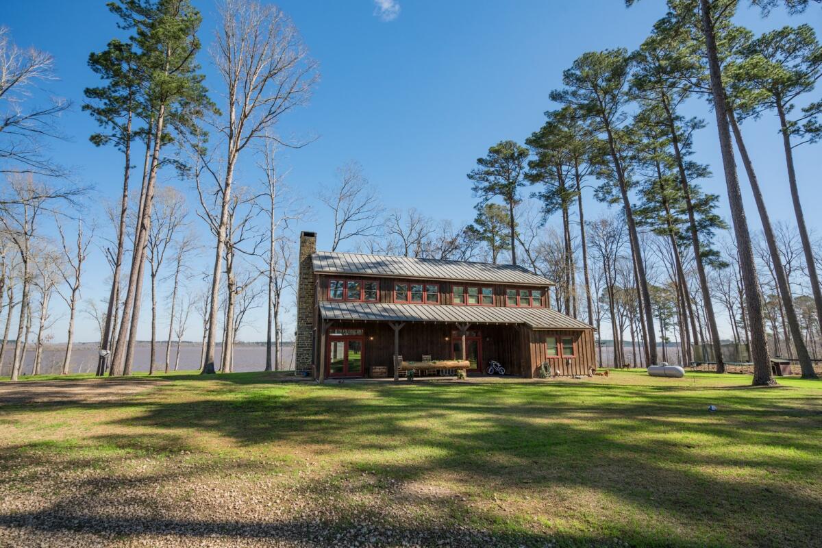 Easy Living Ranch for Sale in Huntington, TX Angelina County Farm