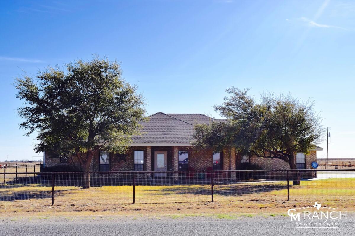 1209 S County Rd 1072 for Sale in Midland, TX Midland County Farm