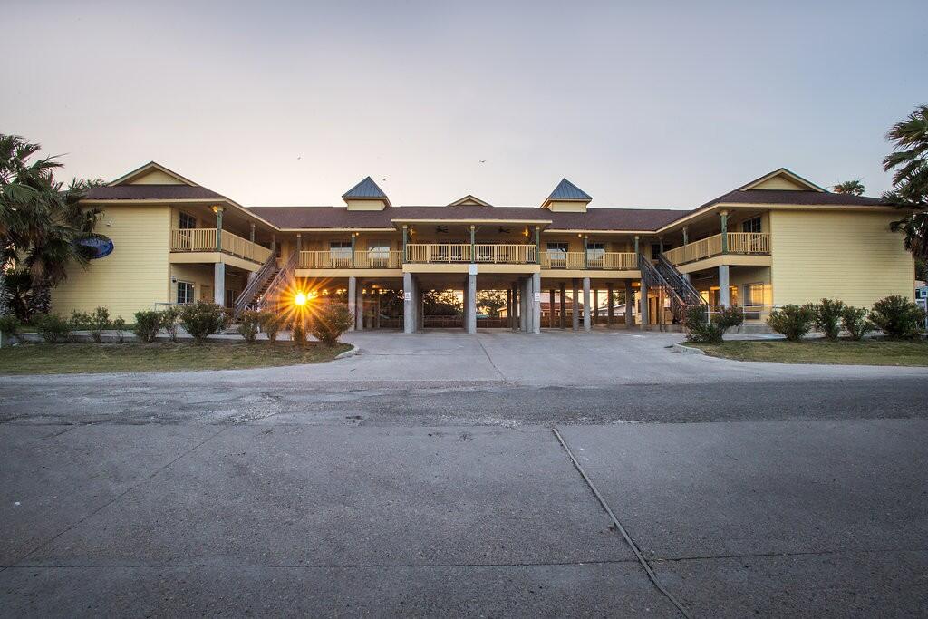 Bluff's Landing for Sale in Corpus Christi, TX Nueces County Farm