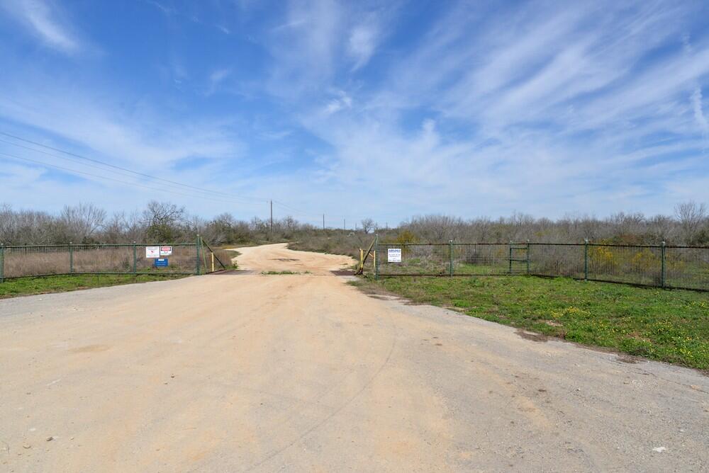 27 Acres Atascosa County Pleasanton, TX Atascosa County Land for