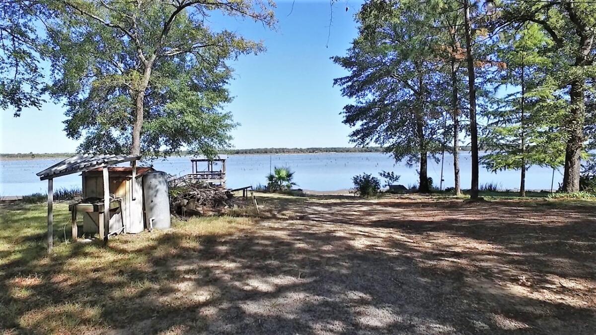 Lake Limestone Retreat for Sale in Groesbeck, TX Limestone County