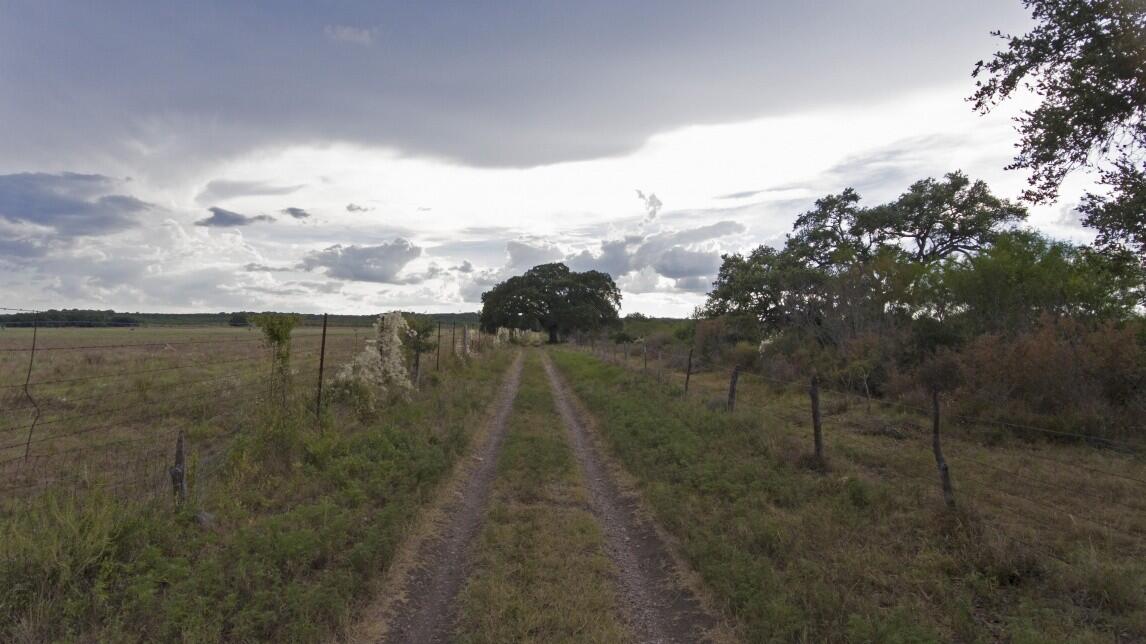 Medina River Ranch for Sale in Rio Medina Farm & Ranch