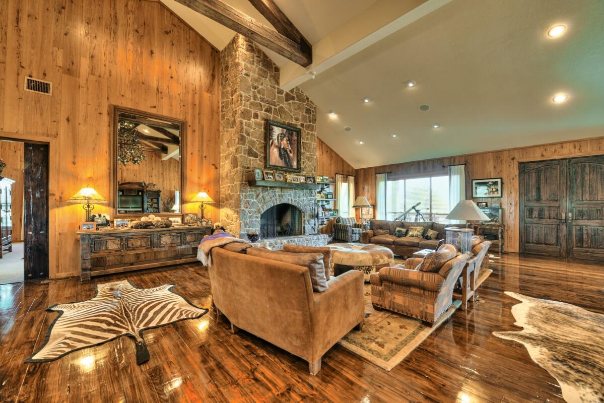 La India Ranch for Sale in Realitos, TX Farm & Ranch