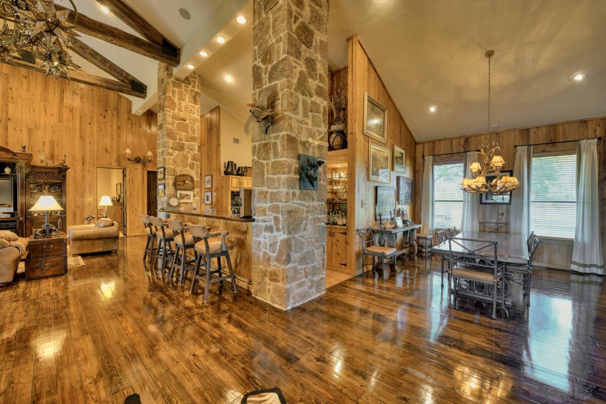 La India Ranch for Sale in Realitos, TX Farm & Ranch