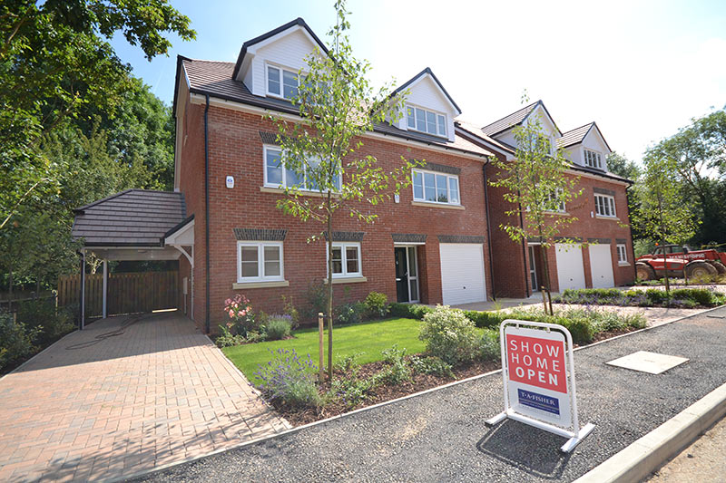 Land and new Homes Farmer & Dyer