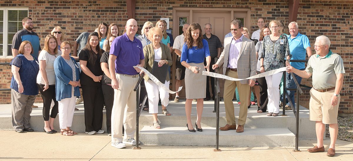 Ribbon Cutting for Vision Source, Fairfax Family Medicine