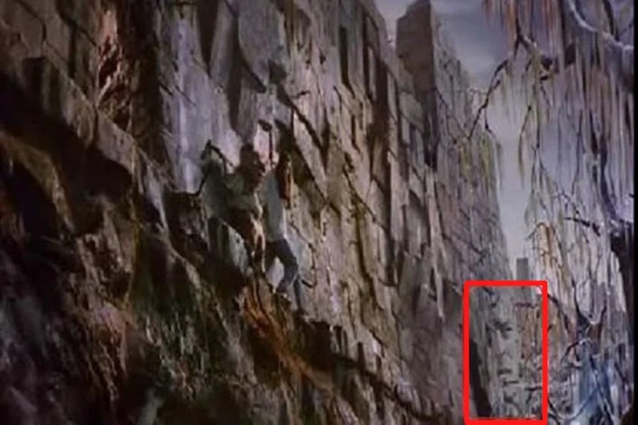 The 7 faces of David Bowie hidden in the film 'Labyrinth'