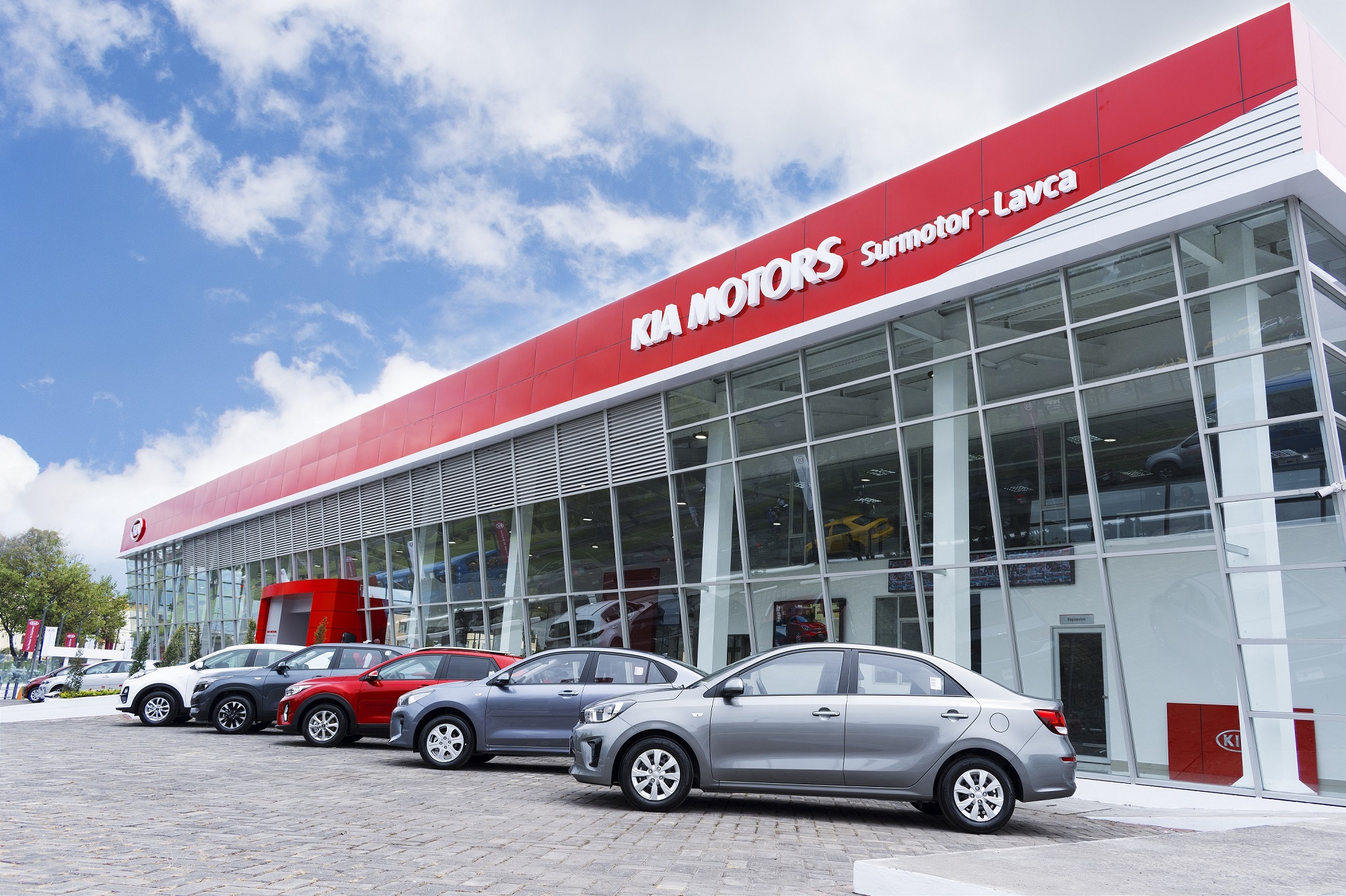 KIA Motors Inaugura Nuevo Concesionario en la capital de los