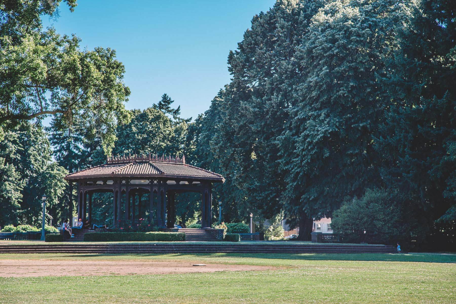 About Farrell Realty — Farrell Realty