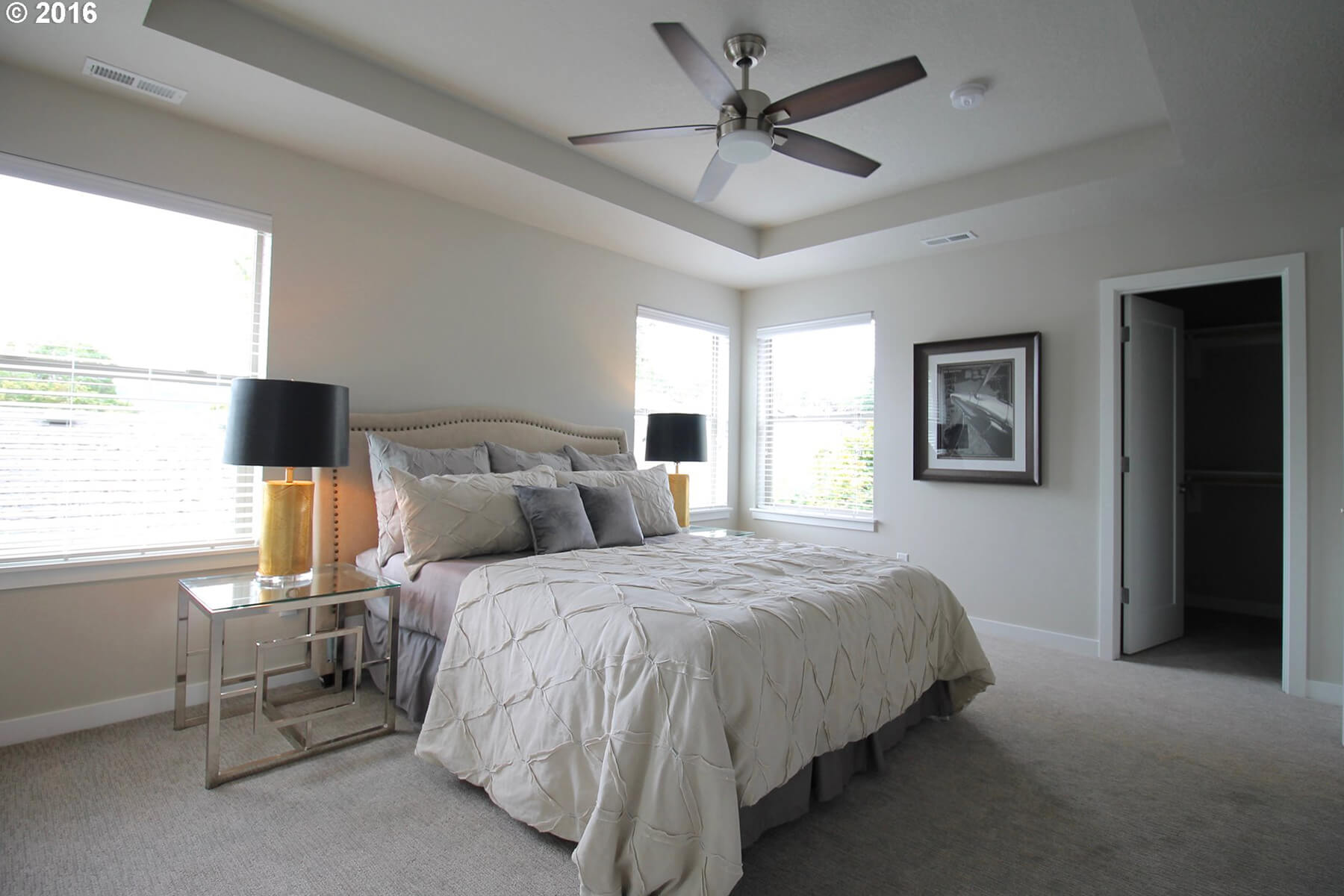 1666924011 — Farrell Realty