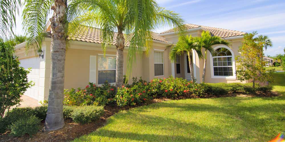 Pest Control in Venice, FL Lawn Care Services Farrow Pest Services