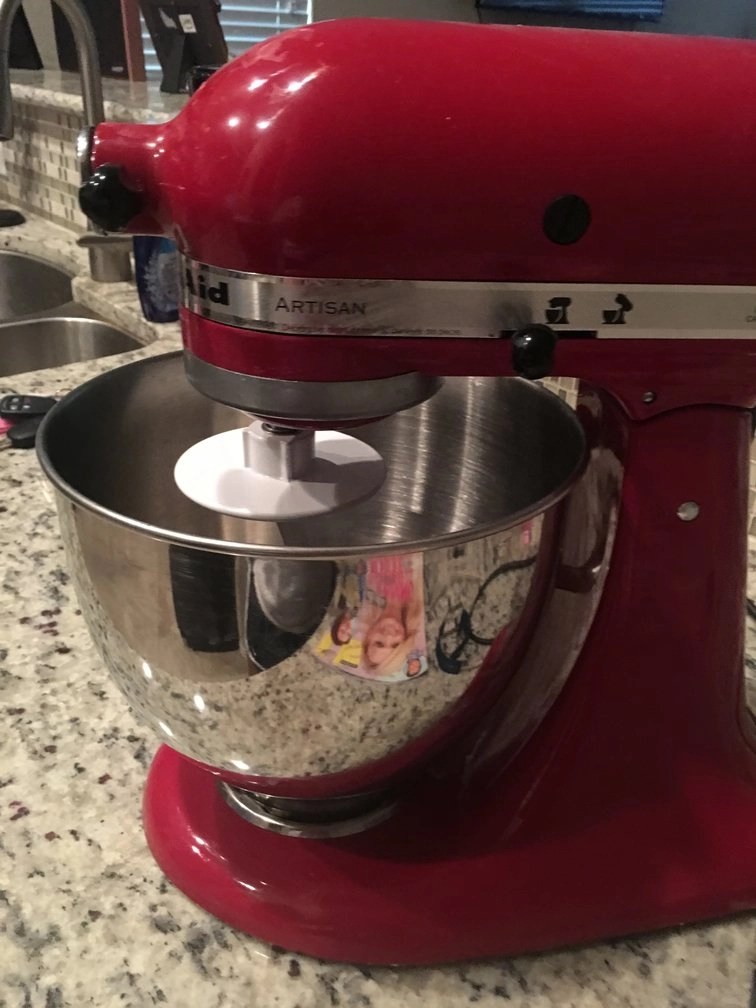 KitchenAid KSM150PSER Artisan TiltHead Stand Mixer Review