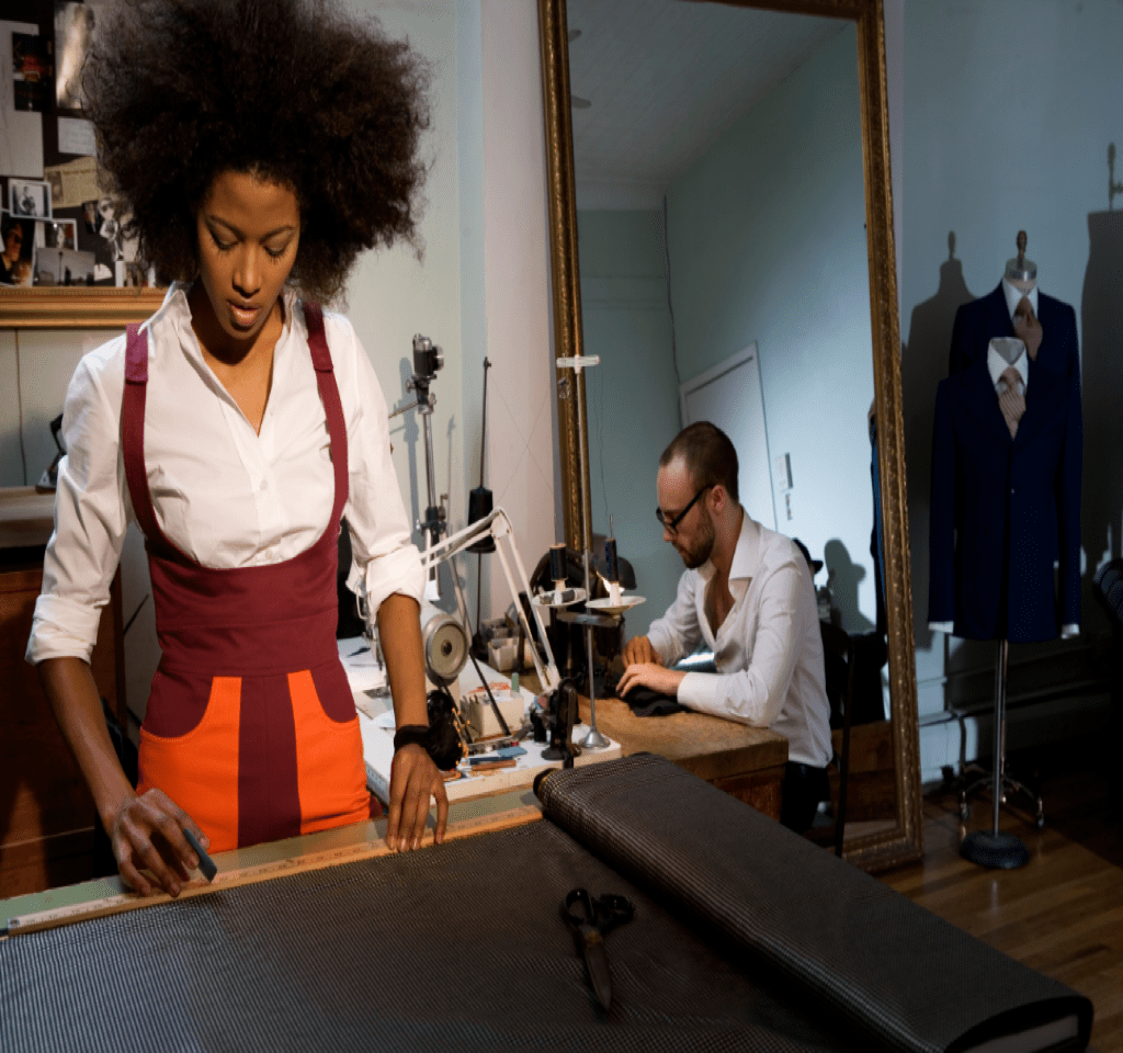 10 steps to a successful fashion designer