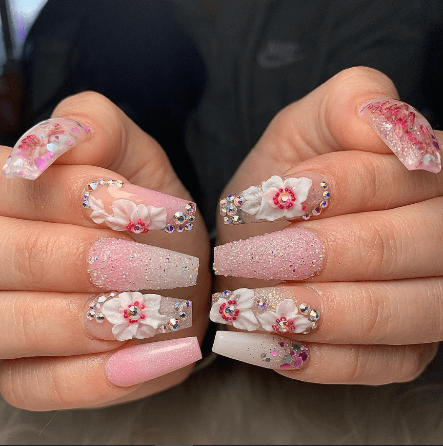 60 Trendy Sparkle Acrylic Coffin Nails Design With Glitters Inspiration