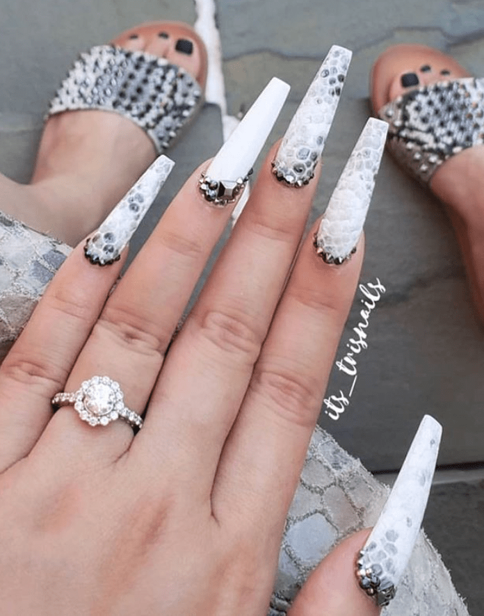 54 Awesome Acrylic Coffin Nails Design Ideas For Fall