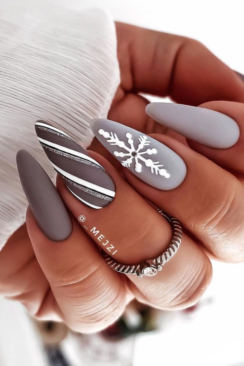33 Top Winter nails 2021 trends for Christmas nails design Fashionsum