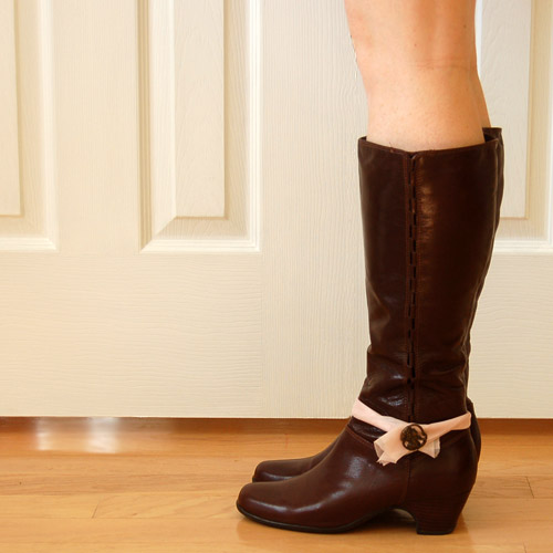 15 DIY Ideas to Refresh Your Old Boots