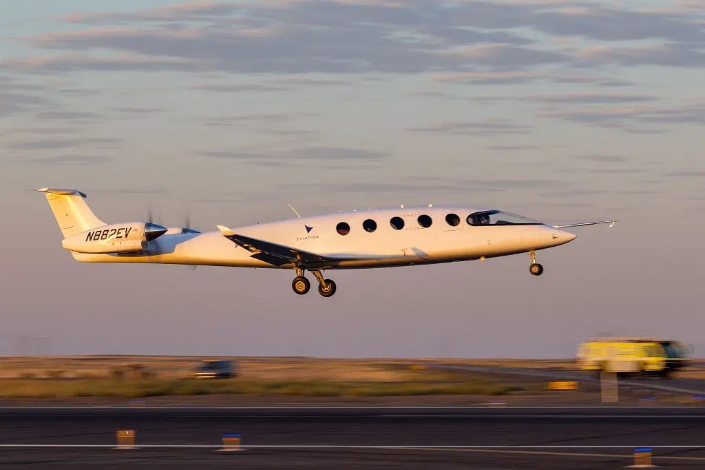 Eviation Alice Completes Its Fully Electric Maiden Flight Impakter