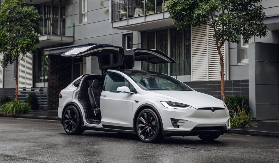 How Much Does A Tesla Weigh Guide Of 5 Best Tesla Models