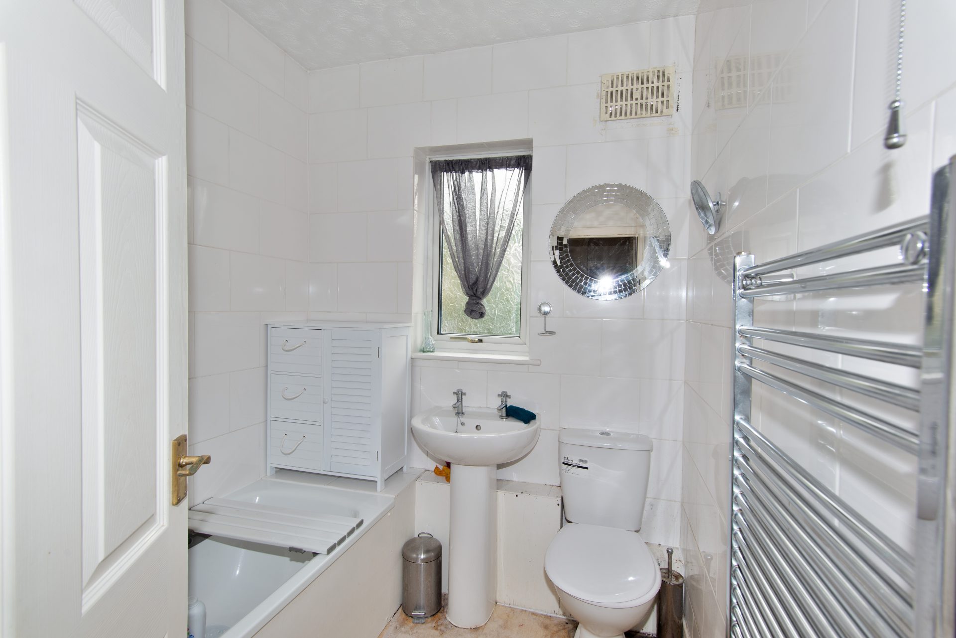 Penrhyn Road, Northampton, NN4 8EE Fastmove