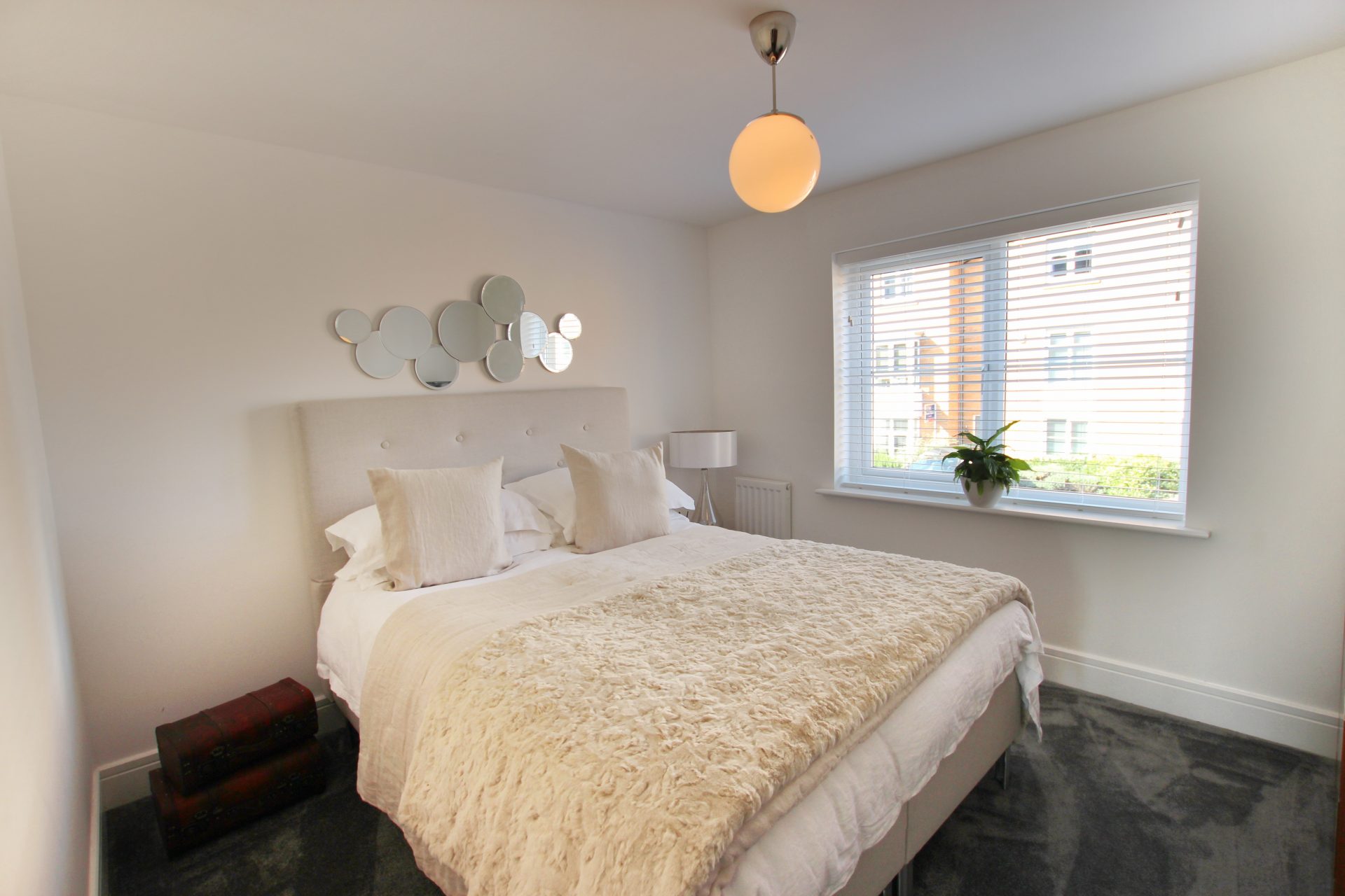 Spinners Avenue, Scholes, BD19 6AS Fastmove