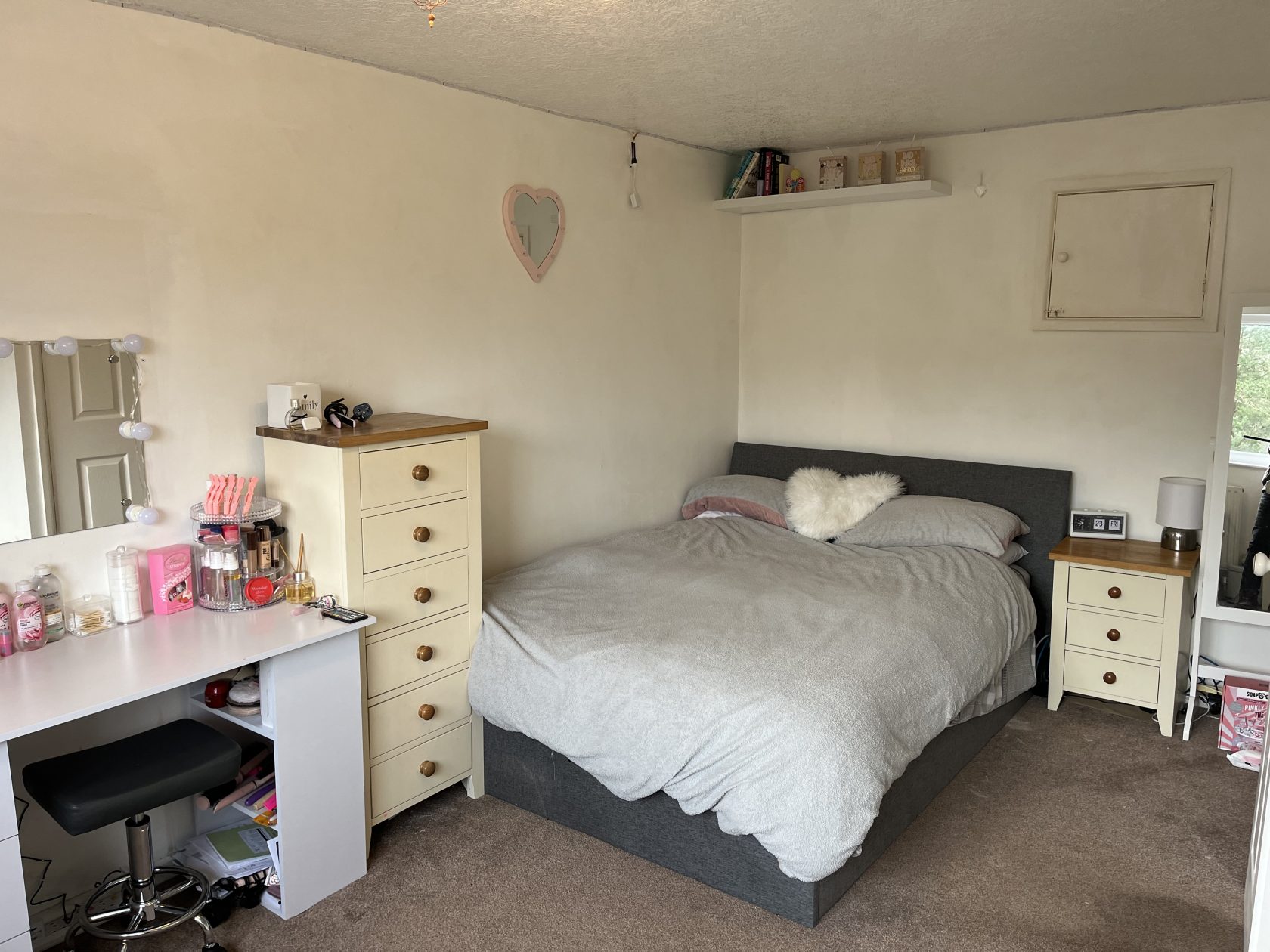 Gloucester Drive, Diggle, OL3 5PR Fastmove