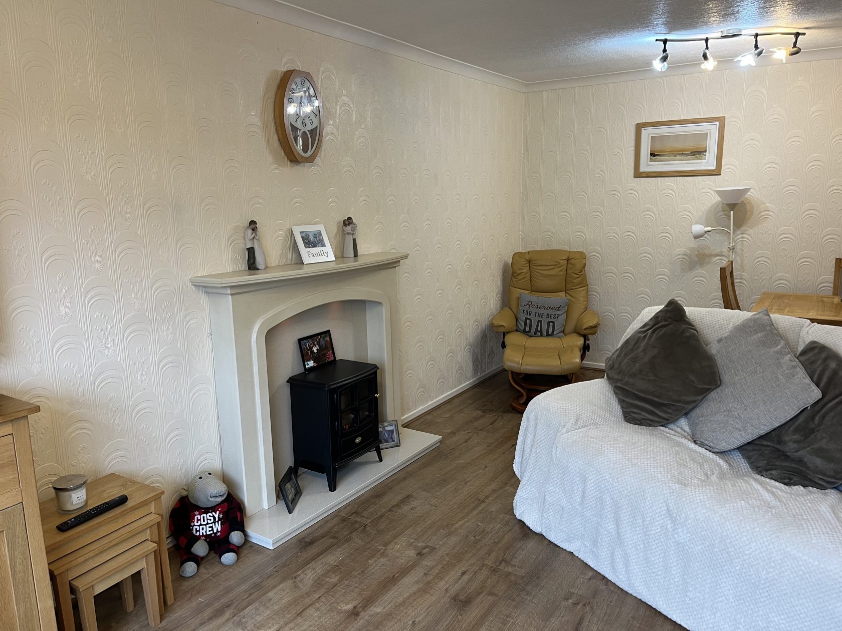 Gloucester Drive, Diggle, OL3 5PR Fastmove