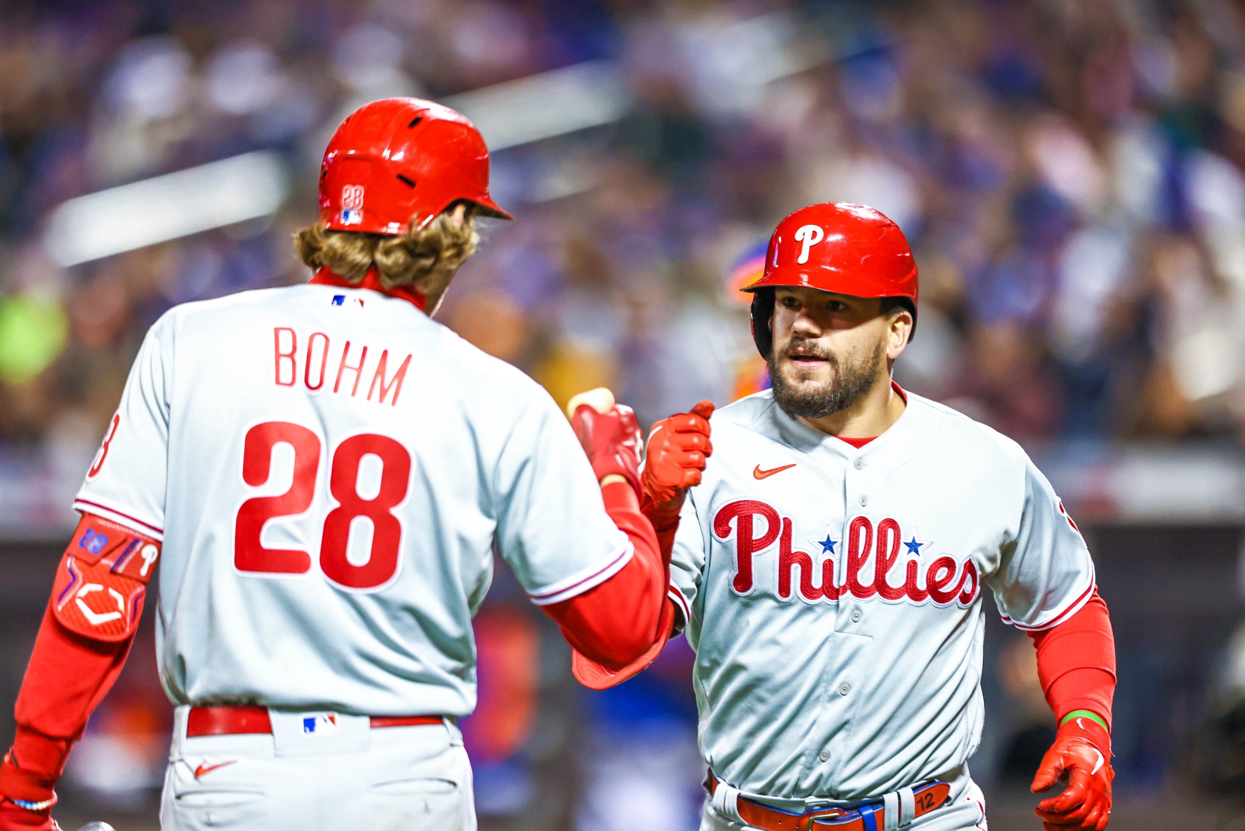 SO, THIS IS WHY PHILS GAVE KYLE SCHWARBER THE BIG BUCKS! Fast Philly