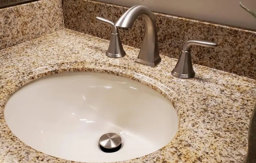 Widespread Vs Centerset Faucets Which Is Better?