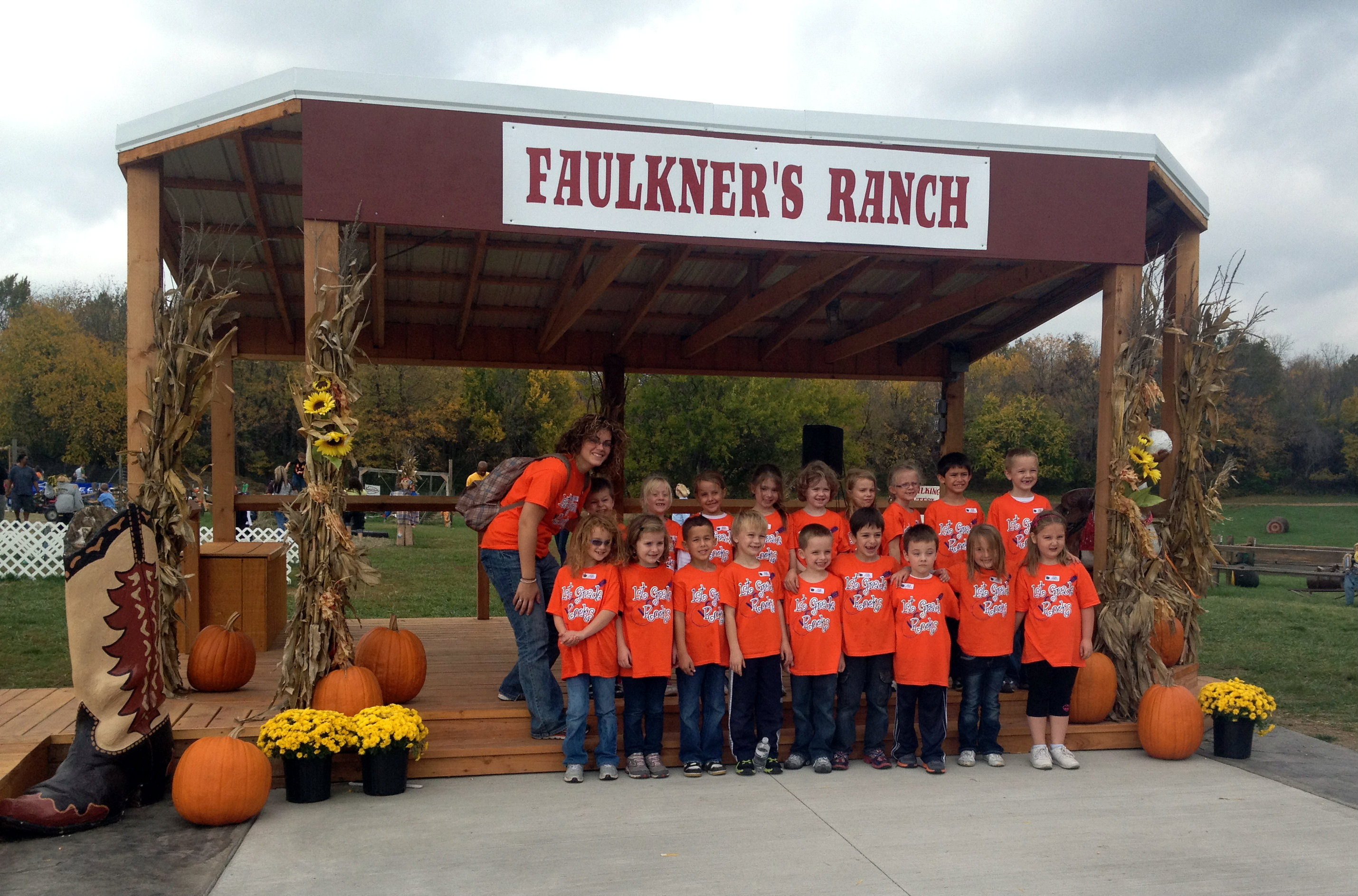 Pumpkin Patch For Field Trips in Kansas City Faulkner's Ranch