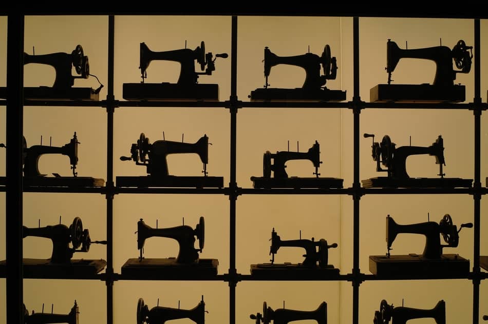 Leather Sewing Machine Ultimate Buyers Checklist FavoredLeather