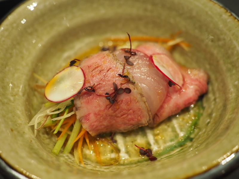 「肉×魚」が織りなす禁断の食体験⁉︎一度食べたら忘れられない！『29ON池袋店』がリニューアル favy[ファビー]