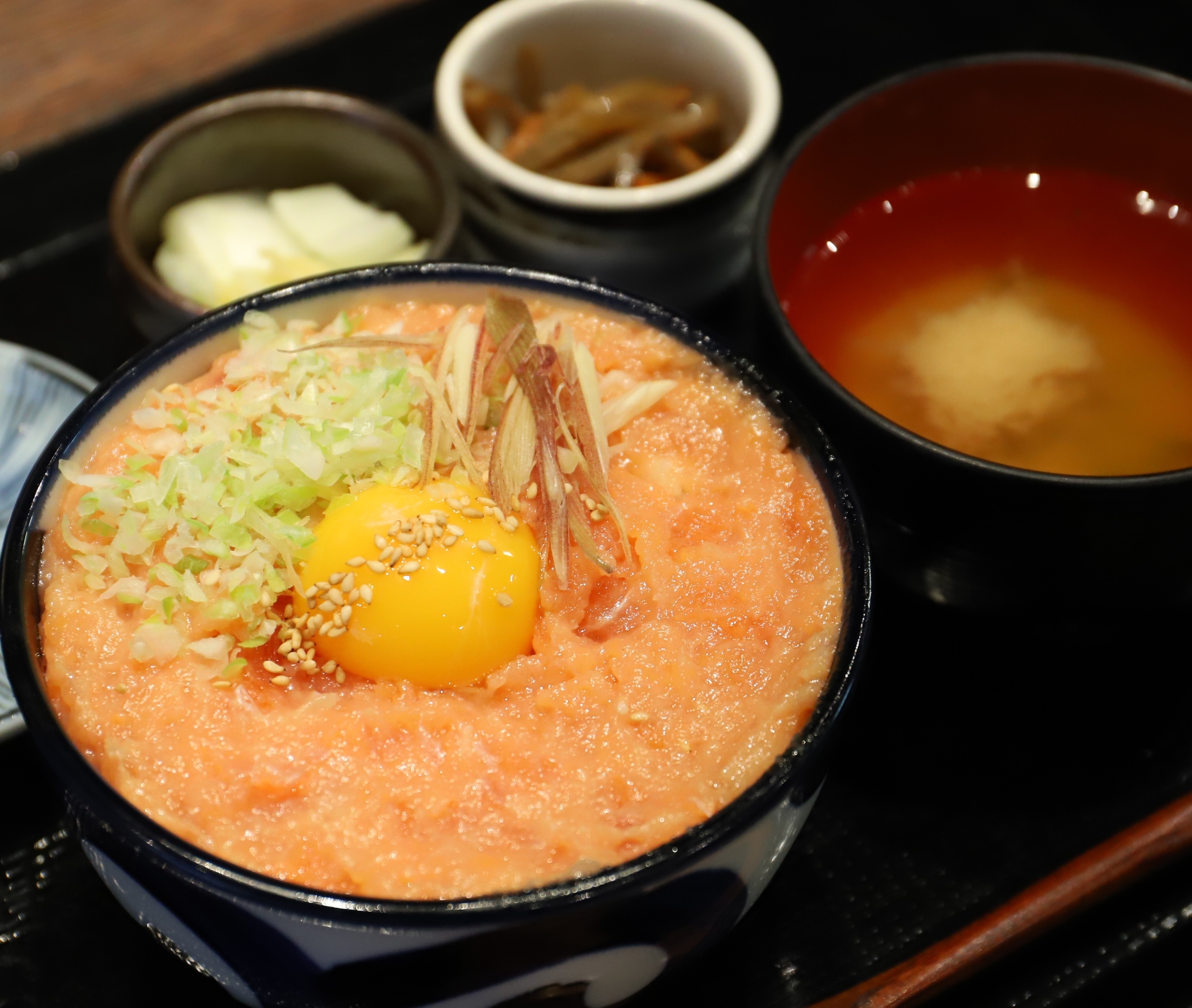 【新橋】北海道直送のこだわり鮮魚定食が1,000円以下！コスパ抜群な『北海堂』 favy[ファビー]