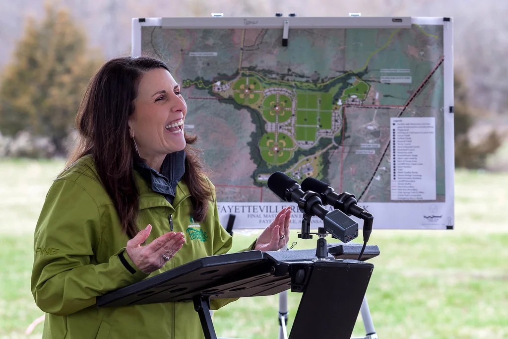 Fayetteville Parks and Recreation director Connie Edmonston to retire