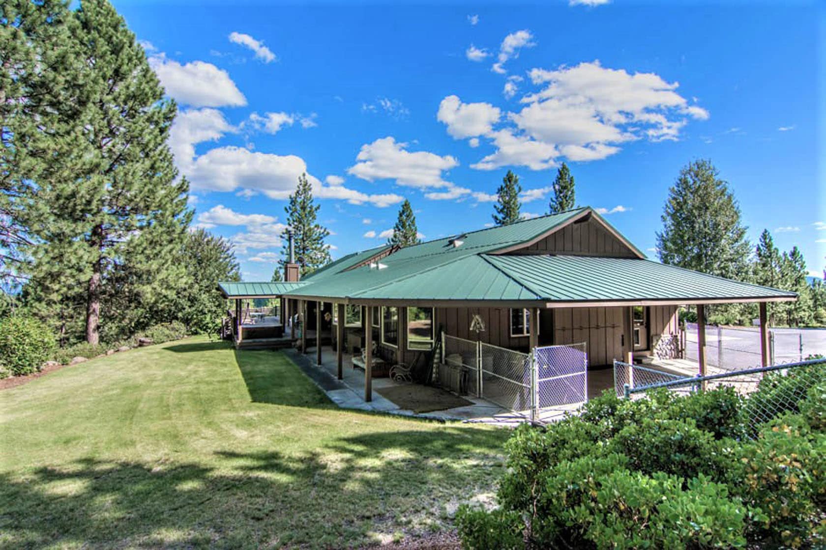 Cinnamon Ridge Fay Ranches