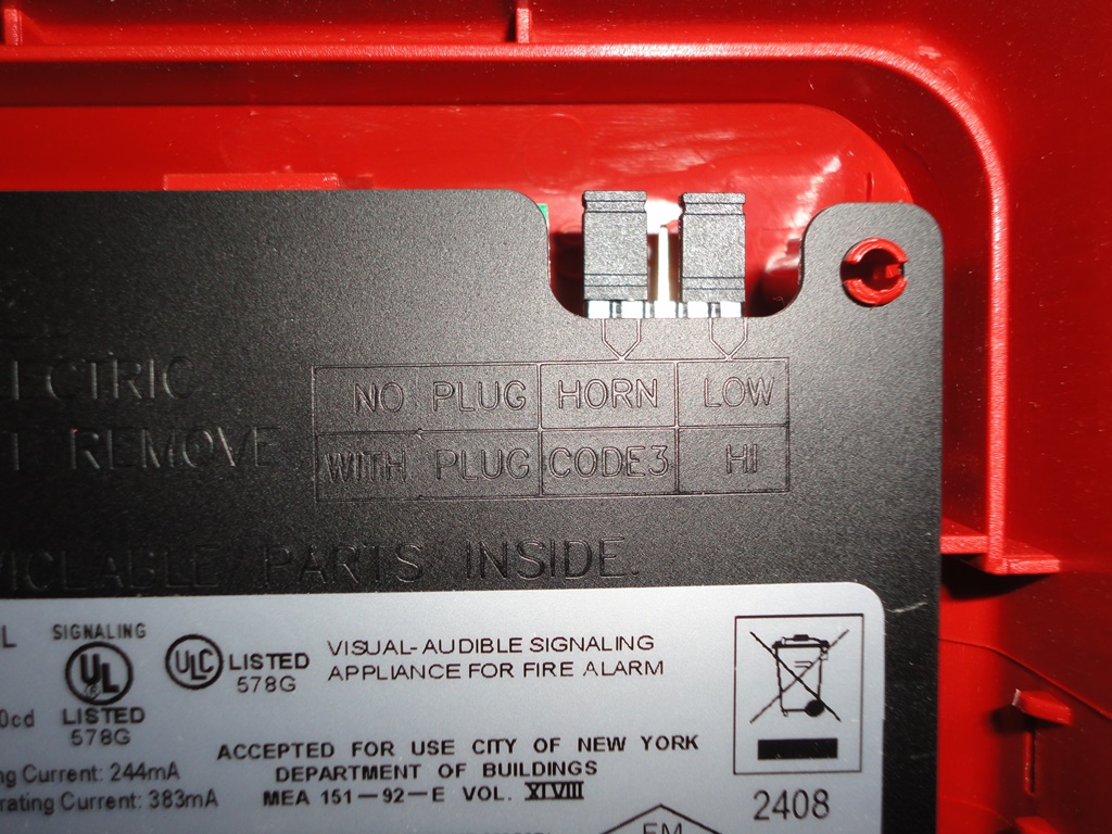 FAZone - Fire Alarms - Fire Alarm Collection - Wheelock ZNS-24MCW-FR