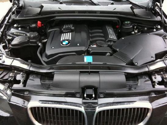 Bmw e90 какой двигатель надежнее