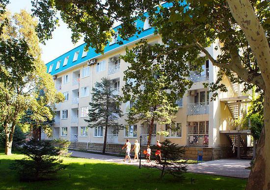 Геленджик, санаторий "Голубая волна" сайт, фото, отзывы