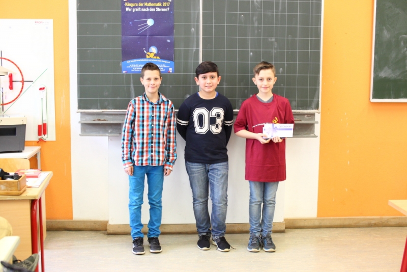 MATHEMATIKWETTBEWERB KÄNGURU 2017 FriedrichBayerRealschule