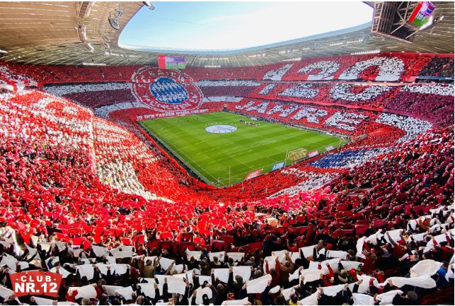 Club Nr. 12 Poster für die sensationelle 120JahreChoreo FC Bayern