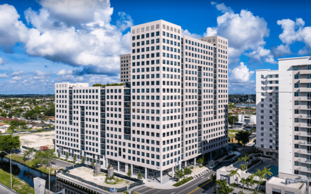REGION 7 • FIU Student Housing (Mid Rise) The Florida Concrete