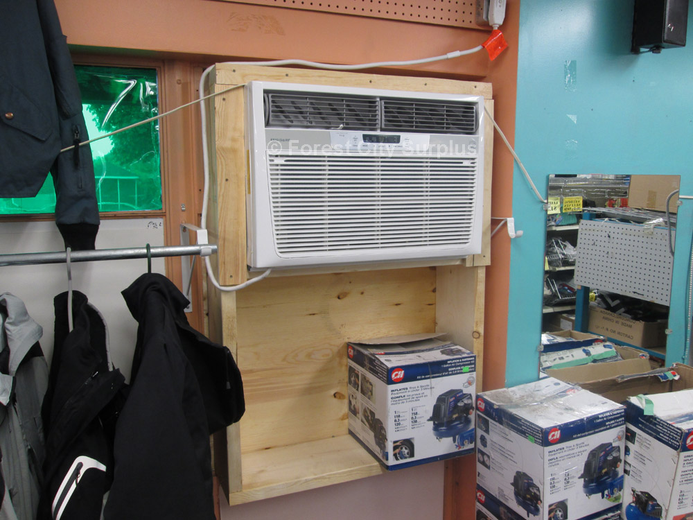 Frigidaire® FRA256SV2 25000 BTU Window Air Conditioner Air