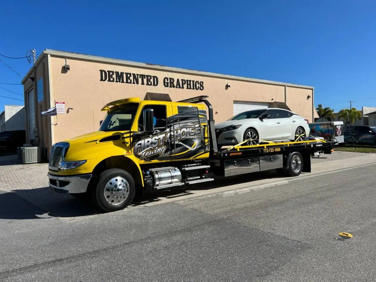 The Best 24/7 Towing in Port St Lucie, FL First Choice Towing and