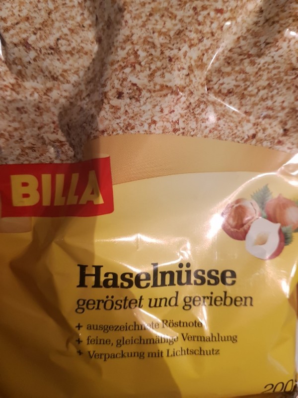 Billa, Haselnüsse geröstet und gerieben Kalorien Nüsse