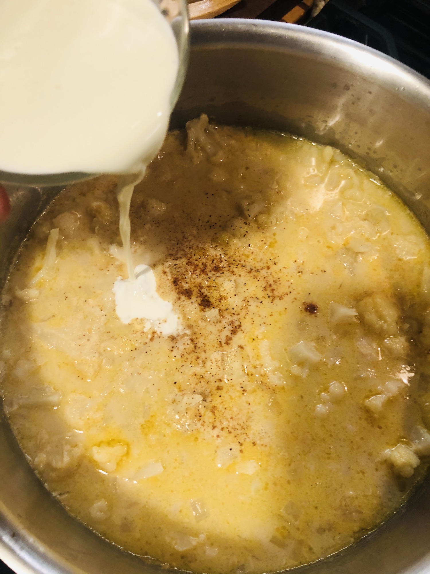 cauliflower soup květáková polévka