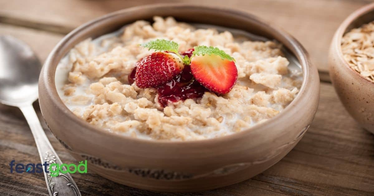 Is Oatmeal Good For Bulking? (A Dietitian Answers)