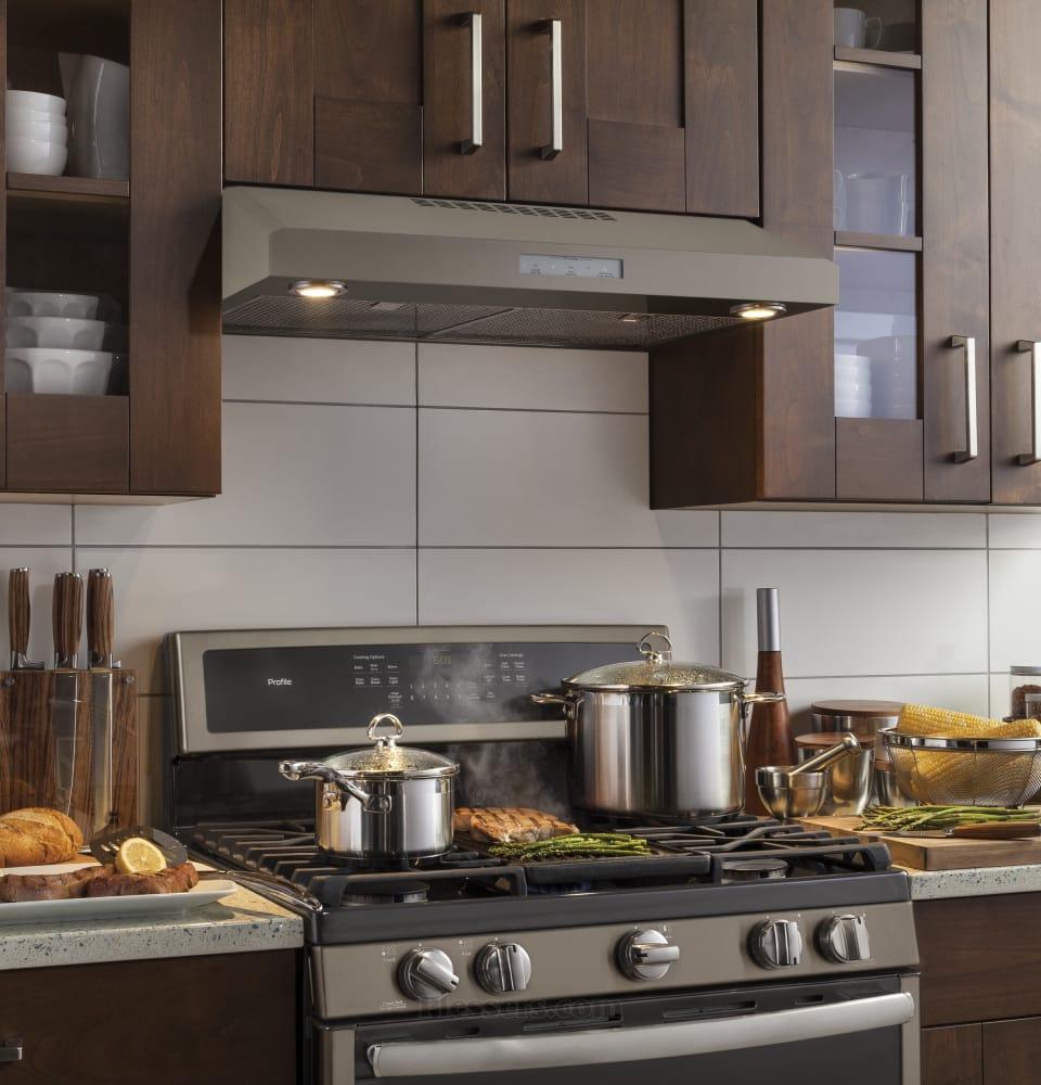 A Guide to Range Hood Height for Your Successful Installation